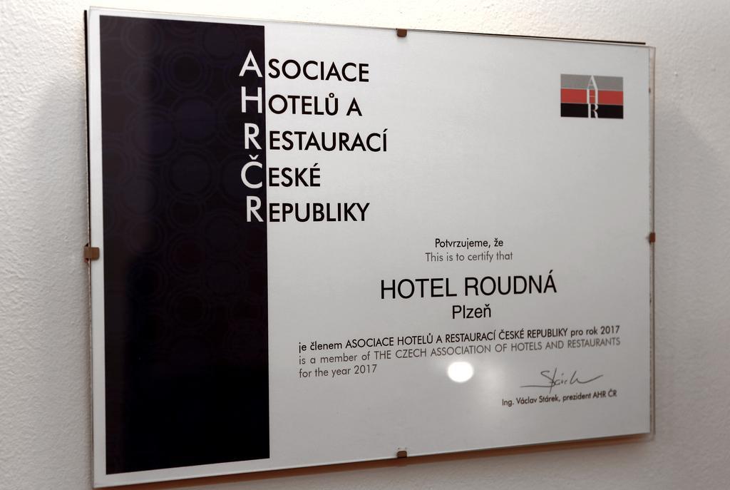 Hotel Roudna Plzeň Buitenkant foto